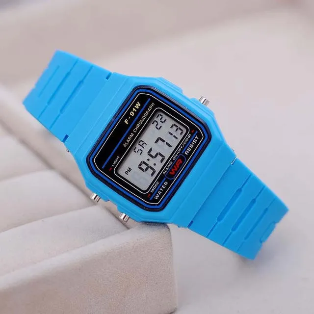 Fashion Sport Watch For Men Women Kid Colorful Electronic Led Digital Watches Multifunction Jelly Wristwatch Clock Hour LZ020